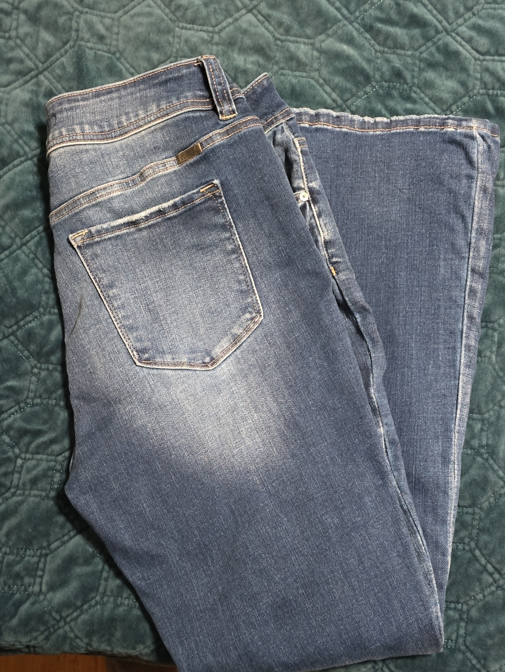 KanCan Straight Leg Jeans in Faded Blue